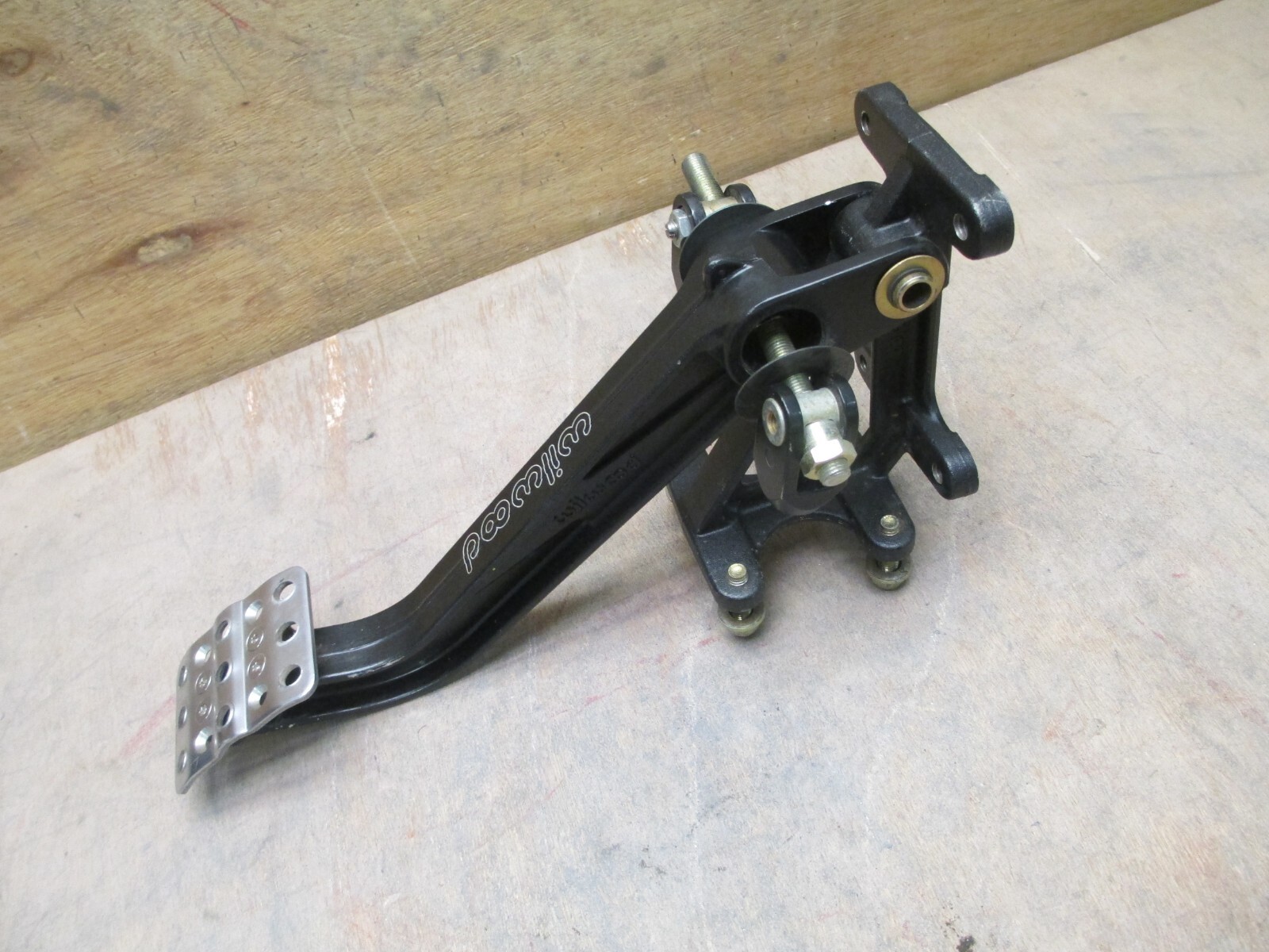 Wilwood Brake Pedal Hanging Forward Mount 340-13832 Dual Cyl Adjustable Like New