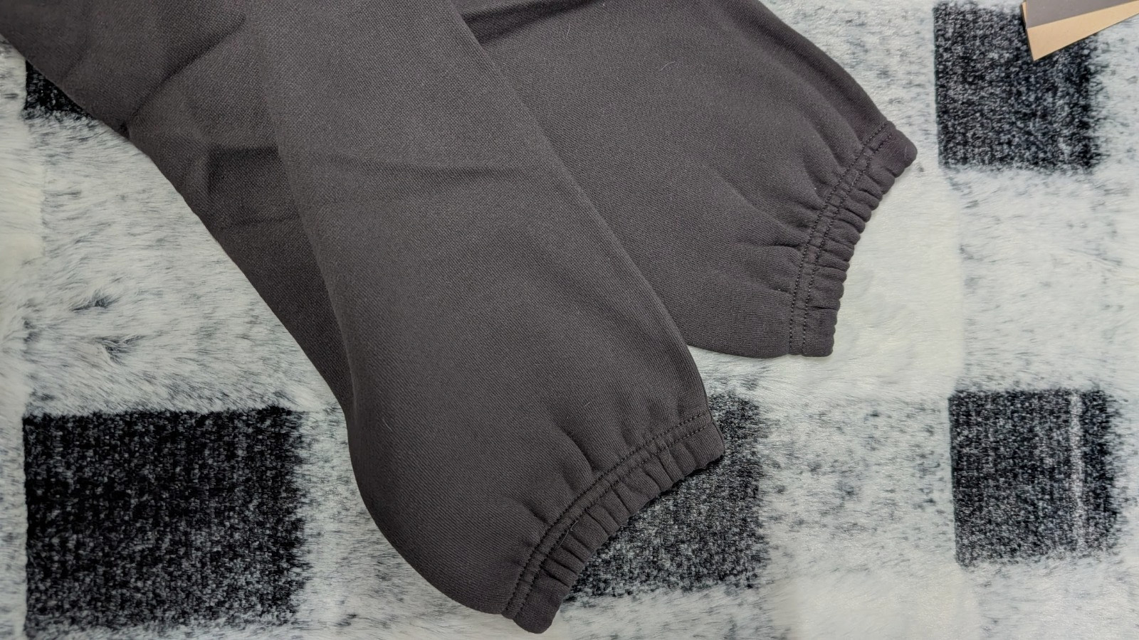 Fear of God Essentials 1977 Sweatpants Jogger 'Iron' Size S NWT