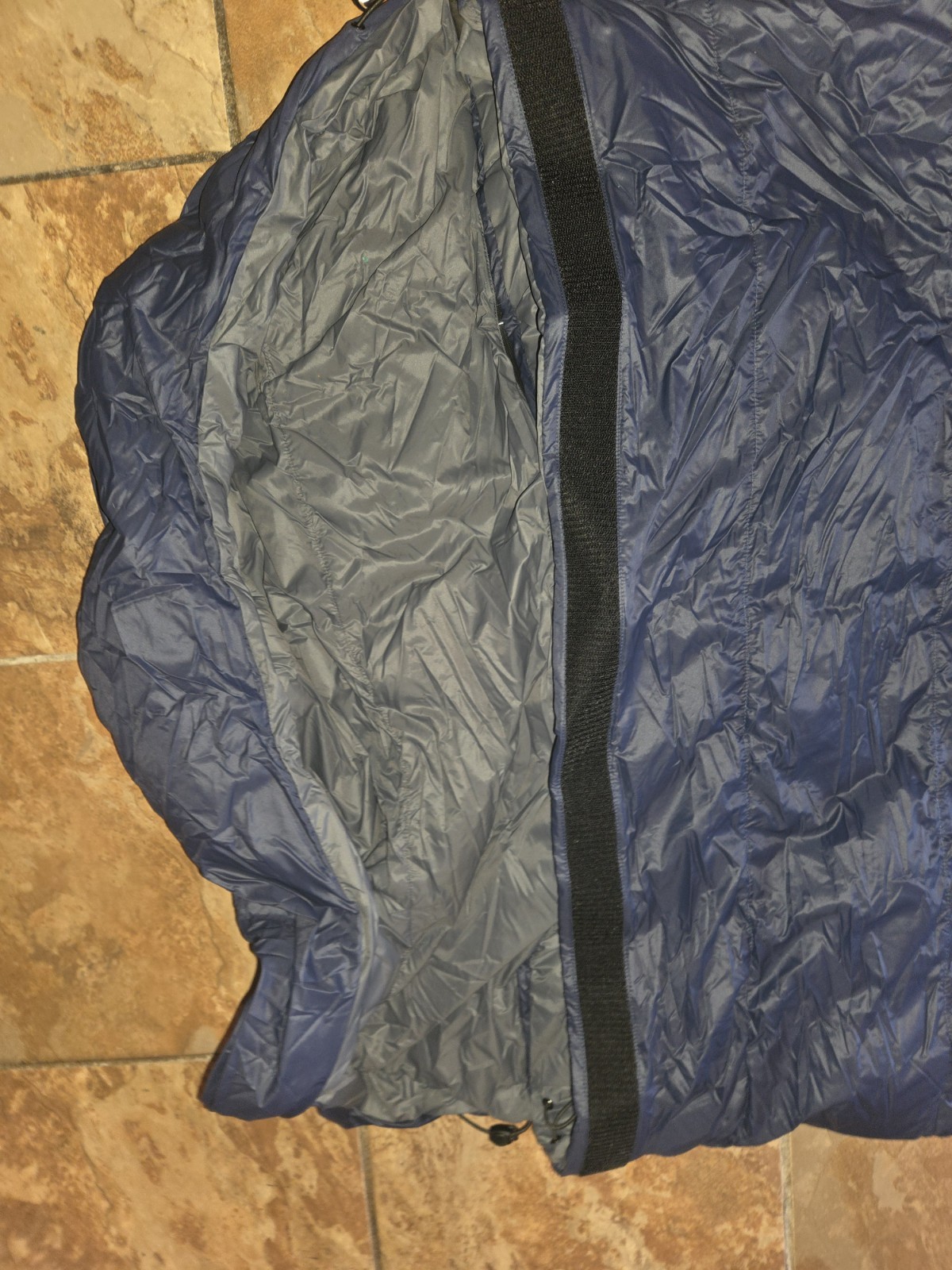 Yeti 41°F Down Sleeping Bag 650+ Fill Power Navy Size Regular