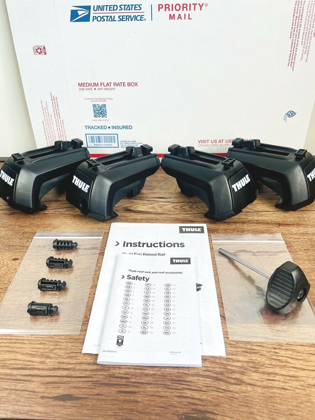 Thule Evo Raised Rail Foot Pack 710405 (New/Repackaged) + Free Thule Metal Locks