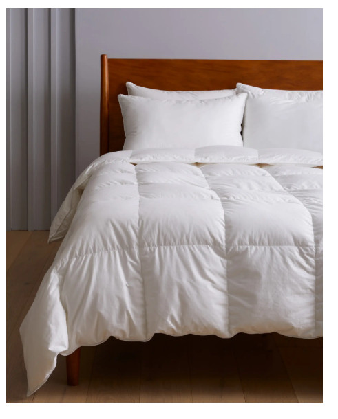 NWT QUINCE PREMIUM DUCK DOWN COMFORTER KING / CAL KING INSERT ALL SEASON