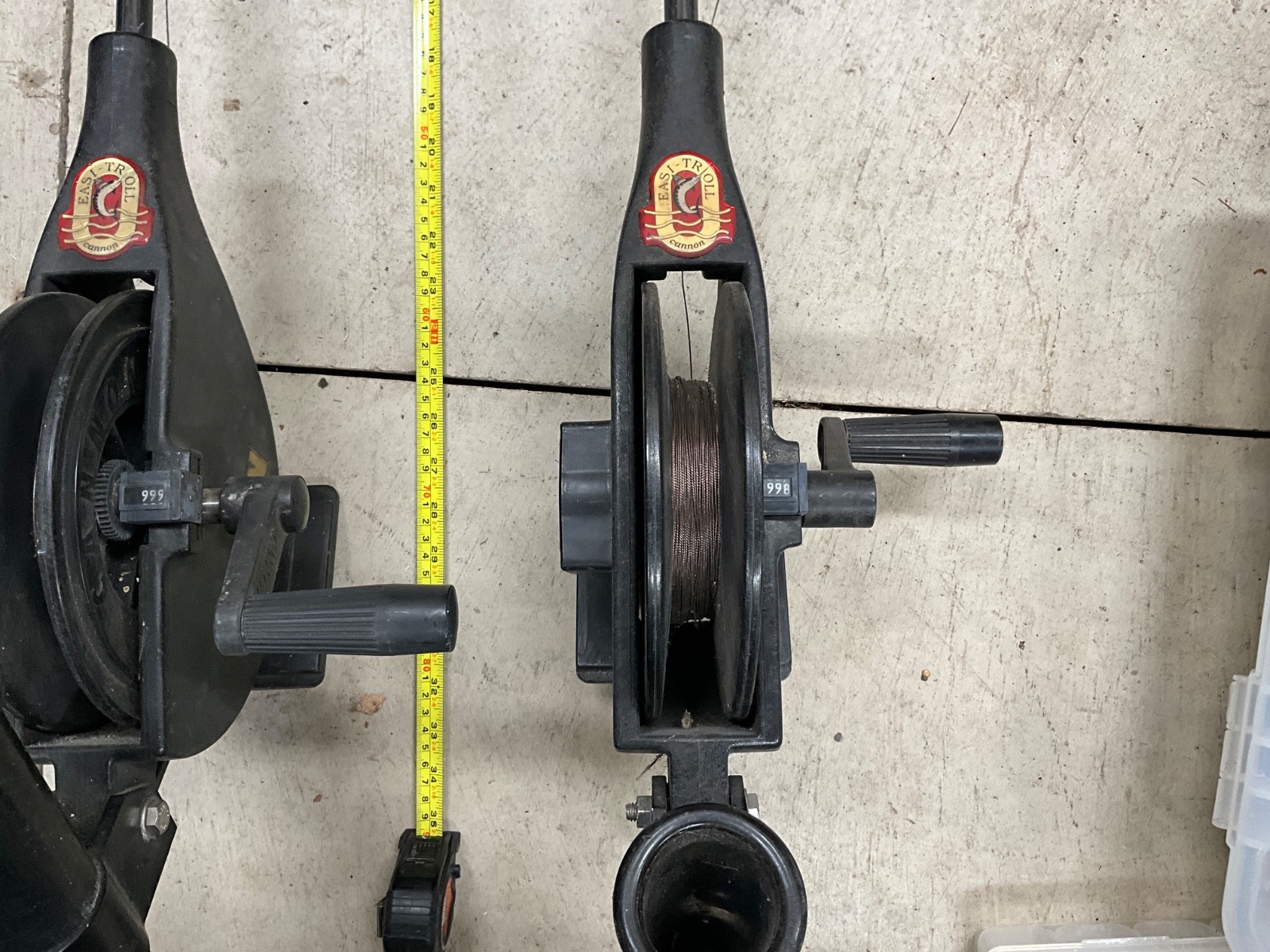 Cannon Easi Troll Manual Downriggers (2) - with rod holders, nice shape