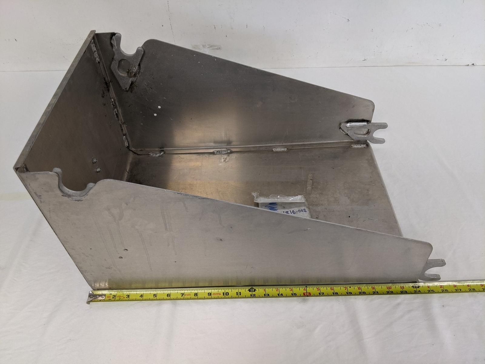 Used Freightliner Plain No Tread SSR 3 Battery Box Cover - P/N A06-61816-002