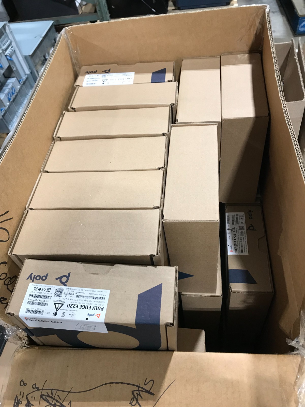 Poly Edge E220 2.5-in Color Display 16-Line Desktop VoIP Phone