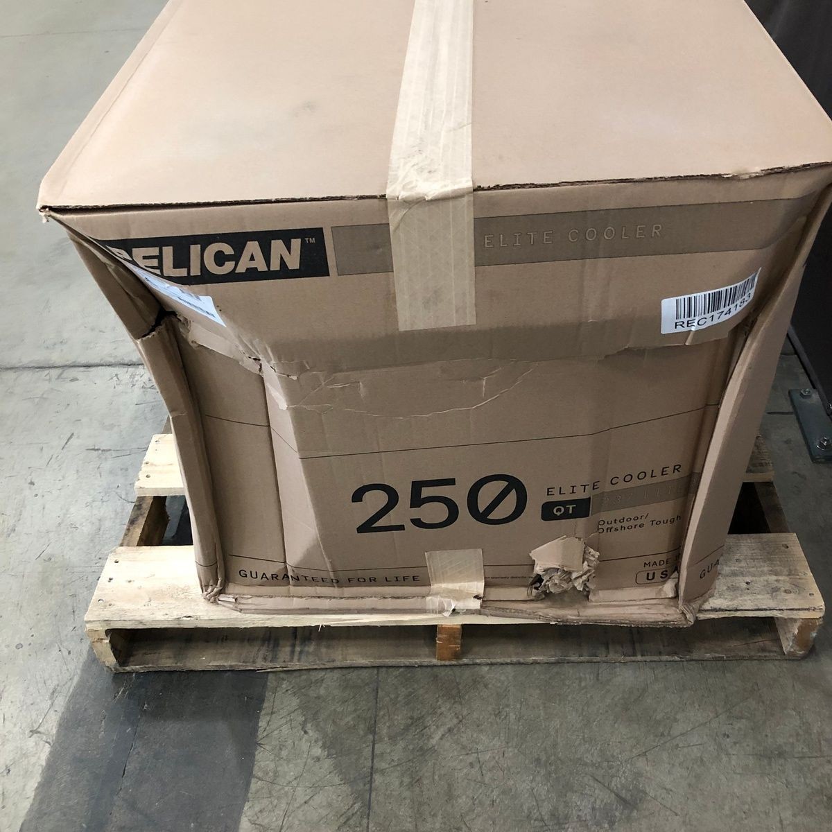 PELICAN Elite Outdoor Cooler 250QT White 200 Can Capacity**