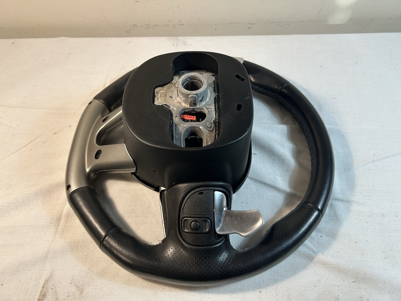 2021 Dodge Charger HELLCAT Steering Wheel Assembly COMPLETE OEM USED
