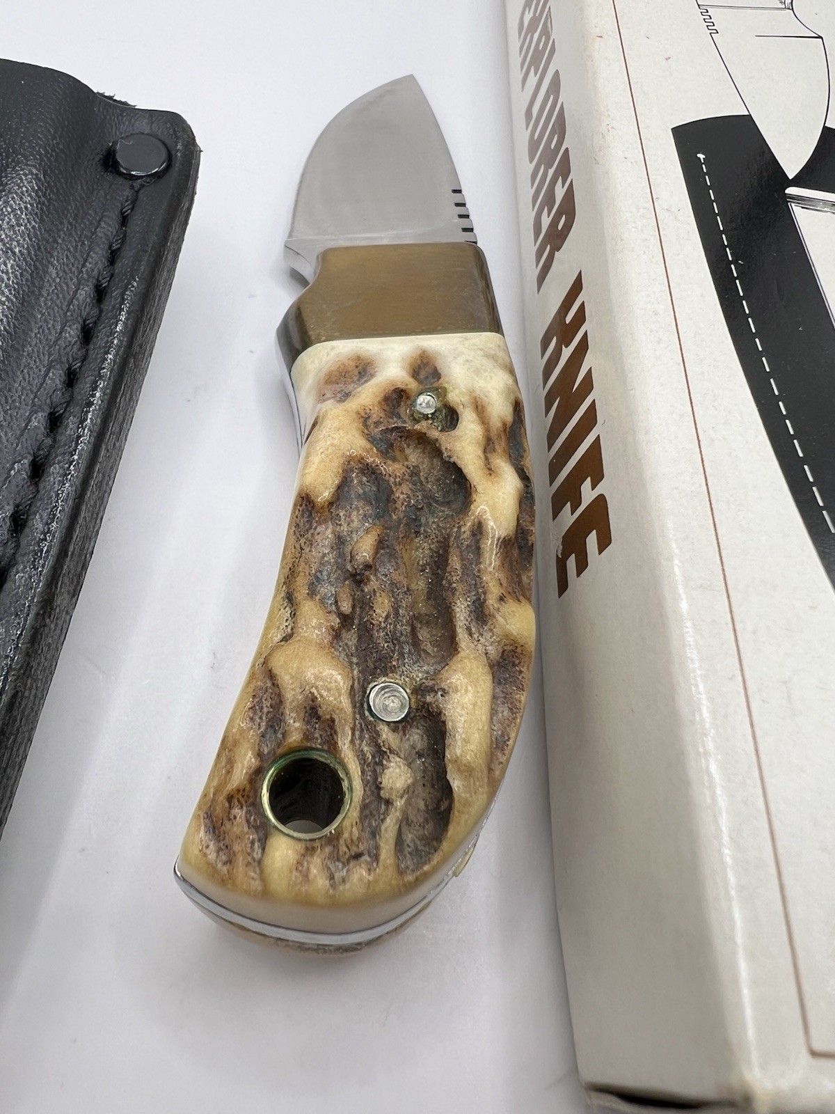 Gutmann Explorer vintage stag horn handle knife with box sheath