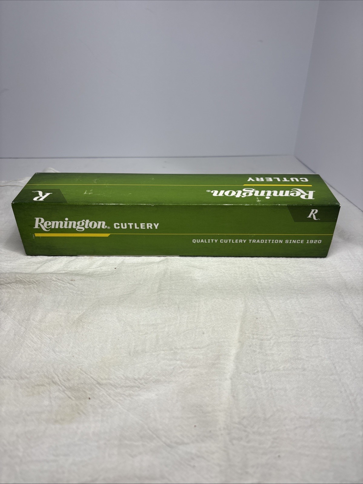 Remington Hunting Knife Fixed Blade Stacked Leather Handle Leather Sheath R15722