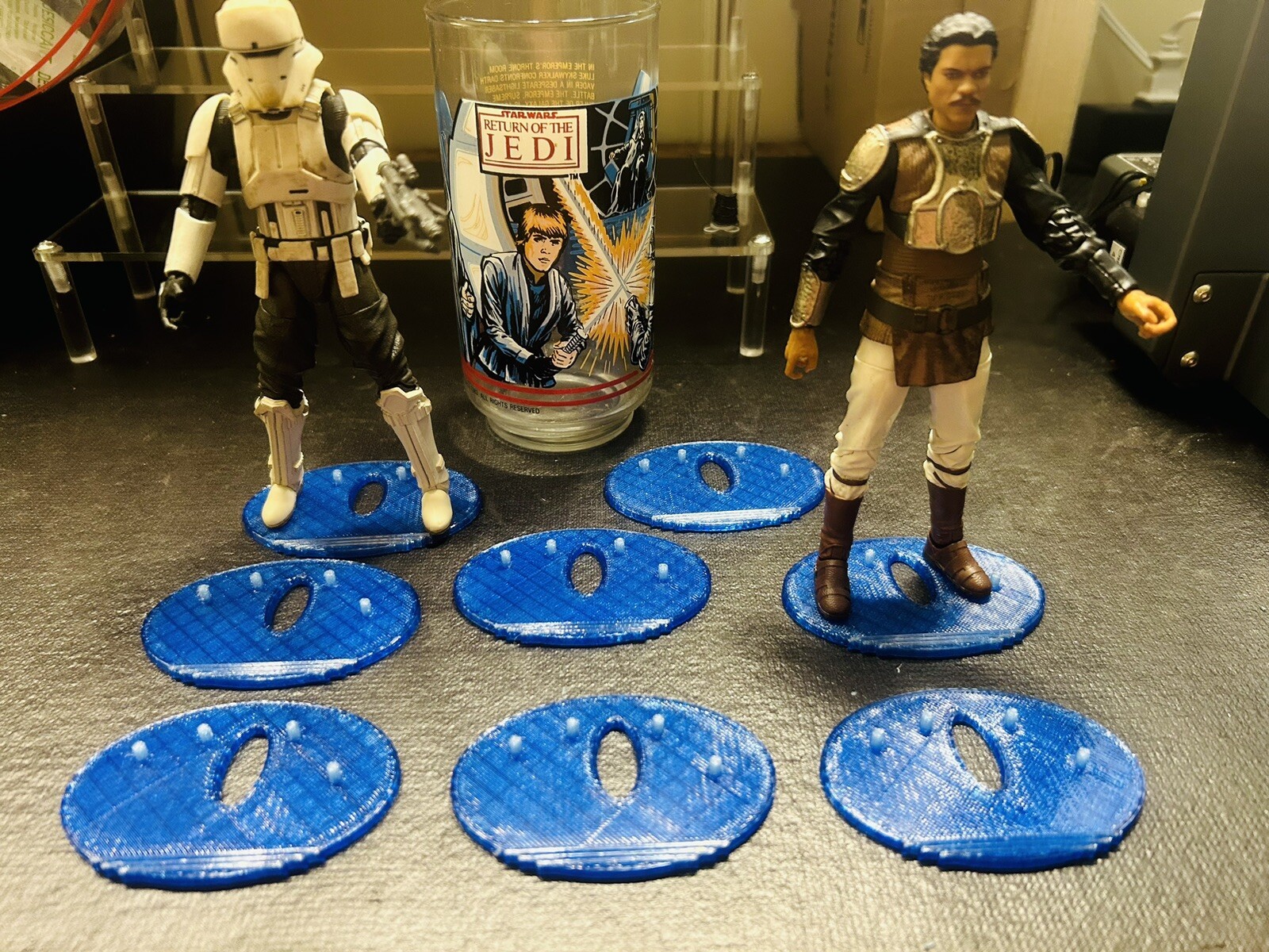 Premium Action figure stands 6 inch Black Series Star Wars. 24 Pack