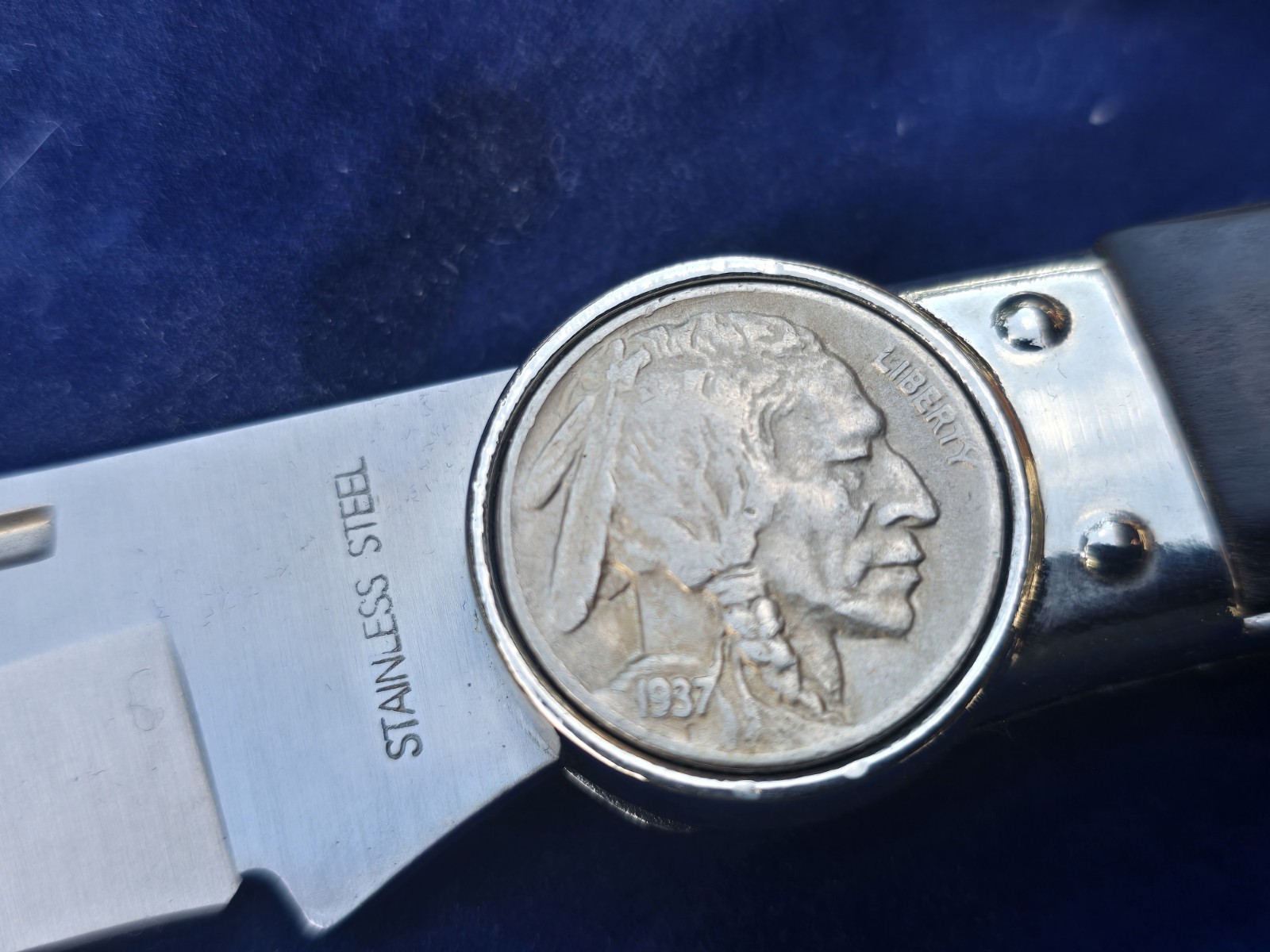 Folding Pocket Knife 1937 Indian Head Nickel Stainless Steel Blade