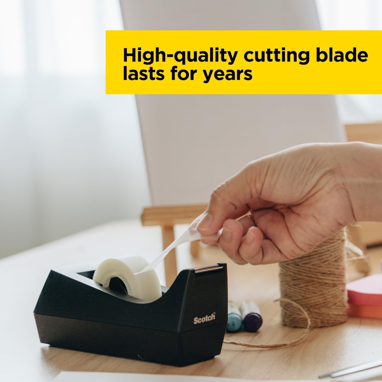 Scotch Desktop Tape Dispenser, Black, Compatible with Magic Tape and More