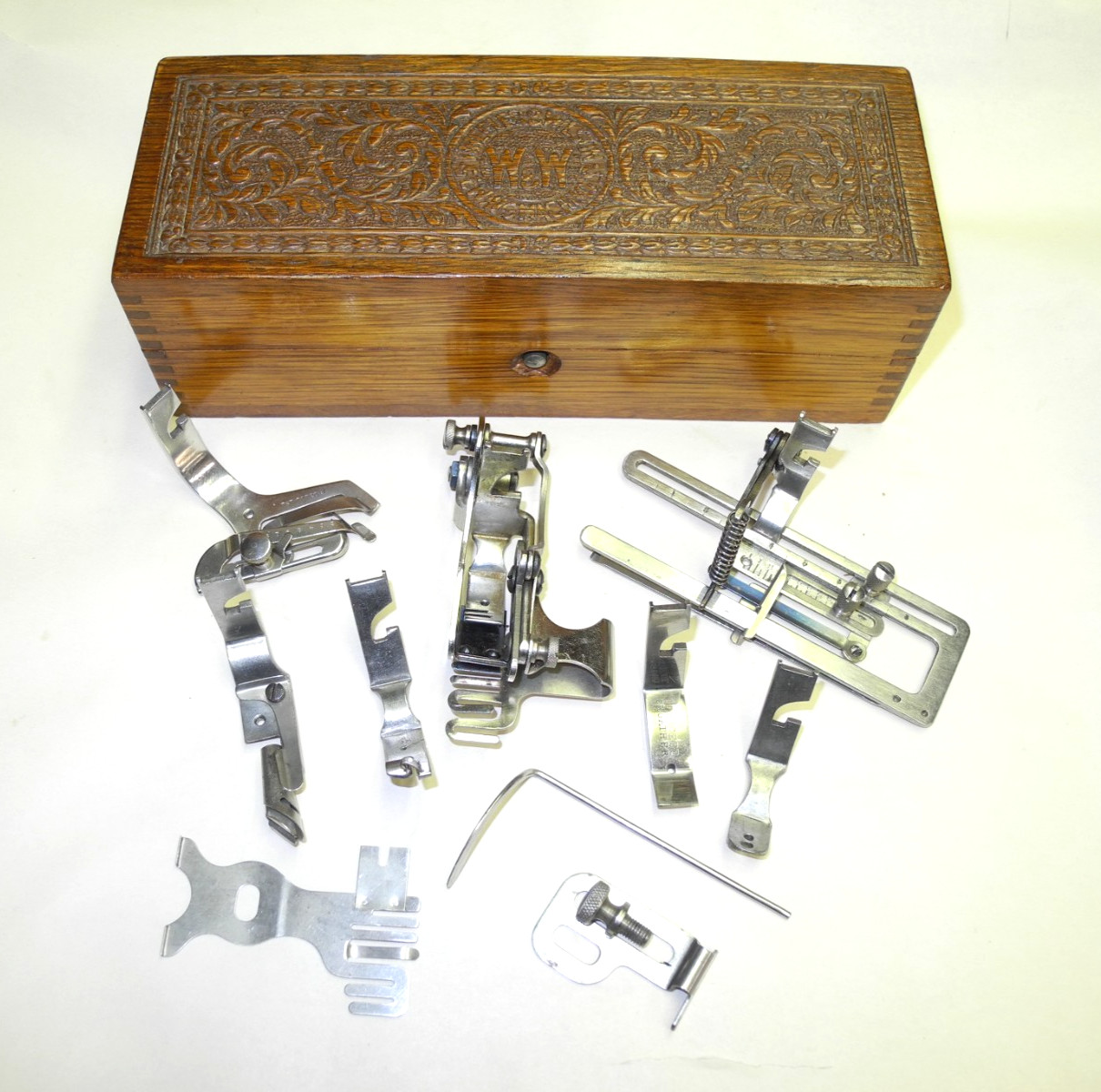 VINTAGE WHEELER & WILSON AND SINGER ACCESSORY BOX LOADED WITH PARTS, GOOD SHAPE