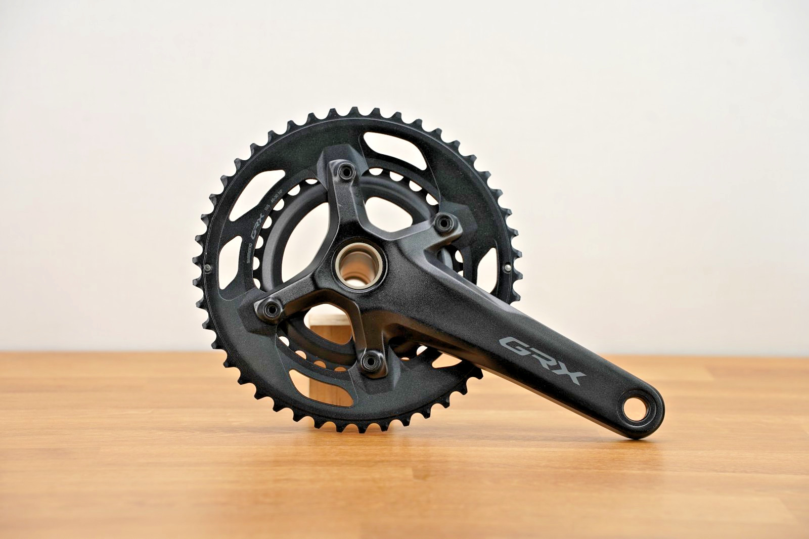 Shimano GRX RX600 10s Crankset - 46/30T - 175mm - NEW OEM