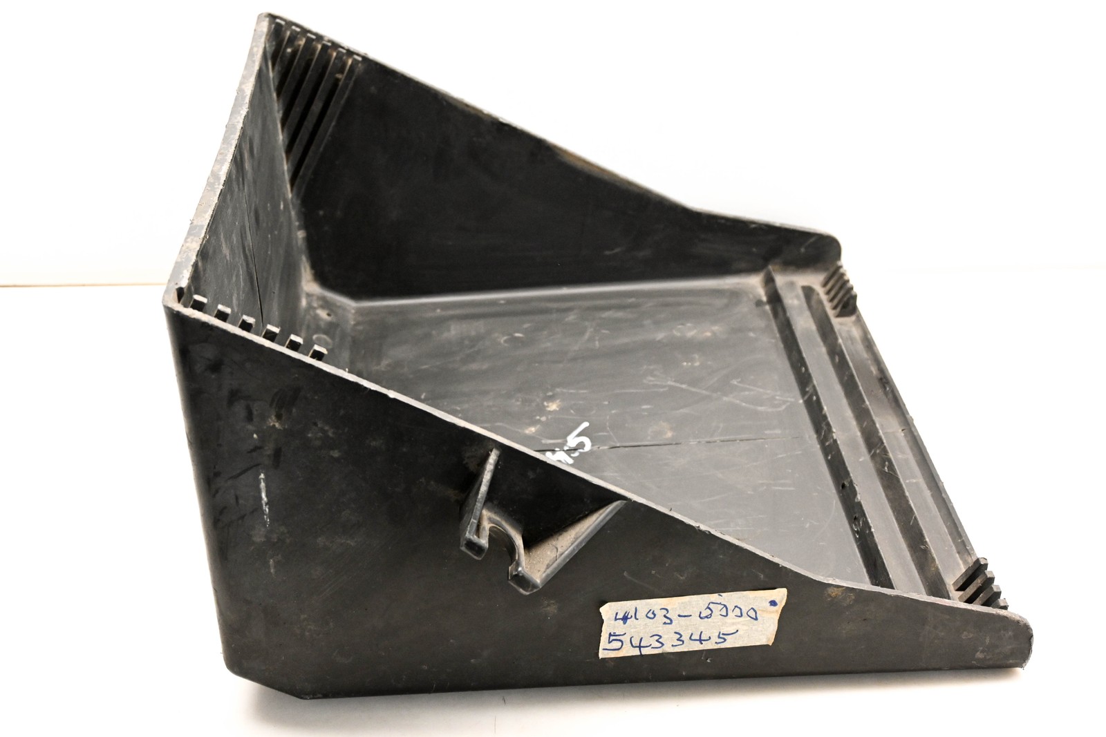 Mack 4103-5000543345 Battery Box