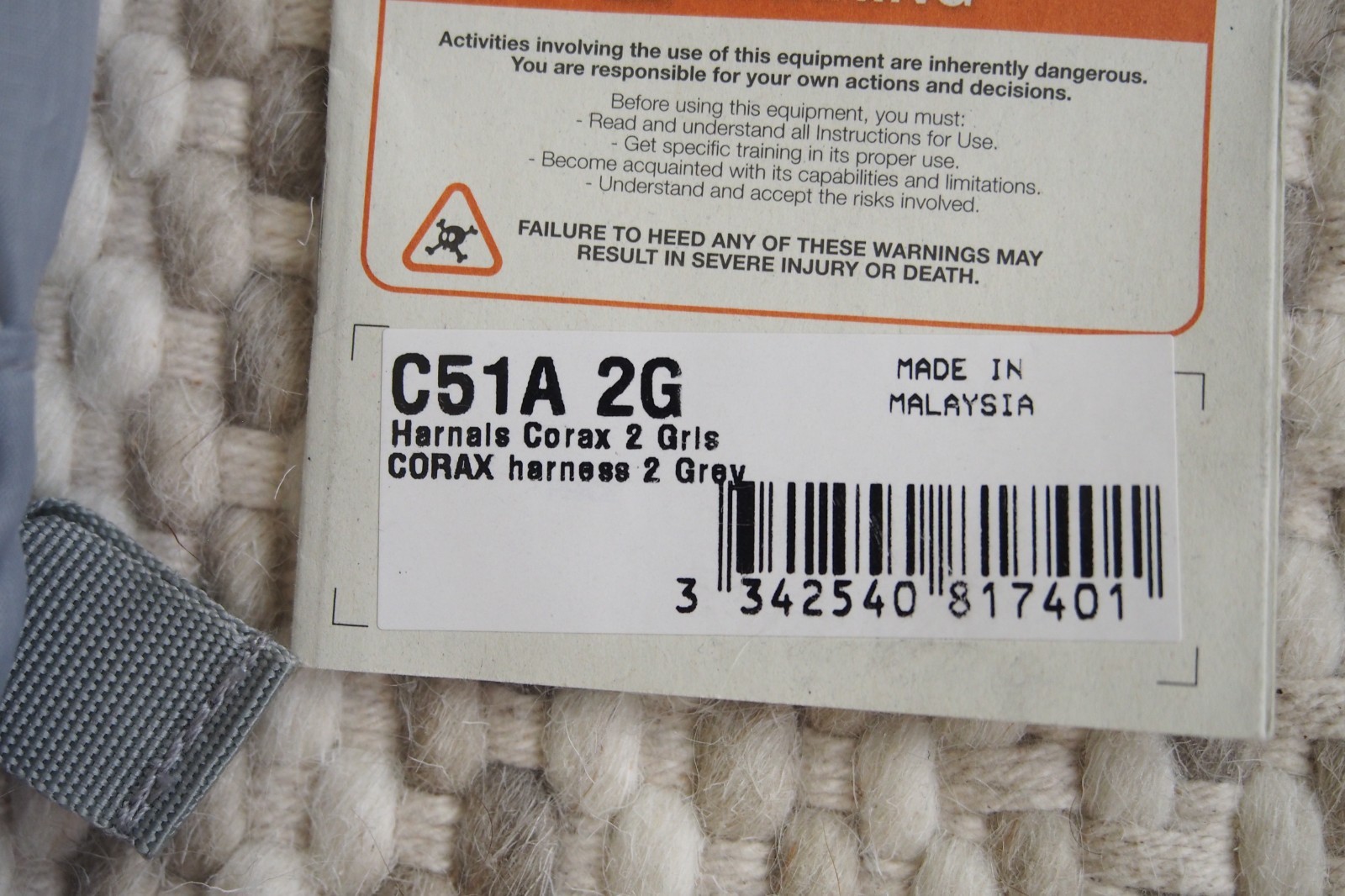 NEW Petzl Corax Size 2 Climbing Harness w/ AM'D Carabiner & Verso Belay Device