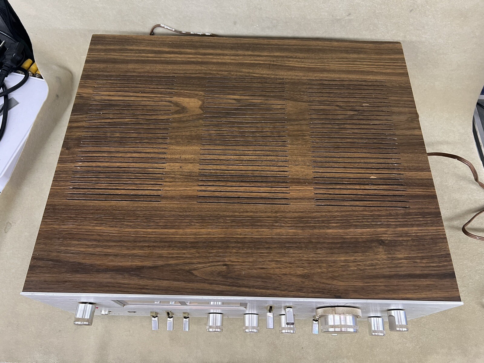 Akai AM-2800 Vintage Stereo Amplifier 80W/ Channel Made In Japan