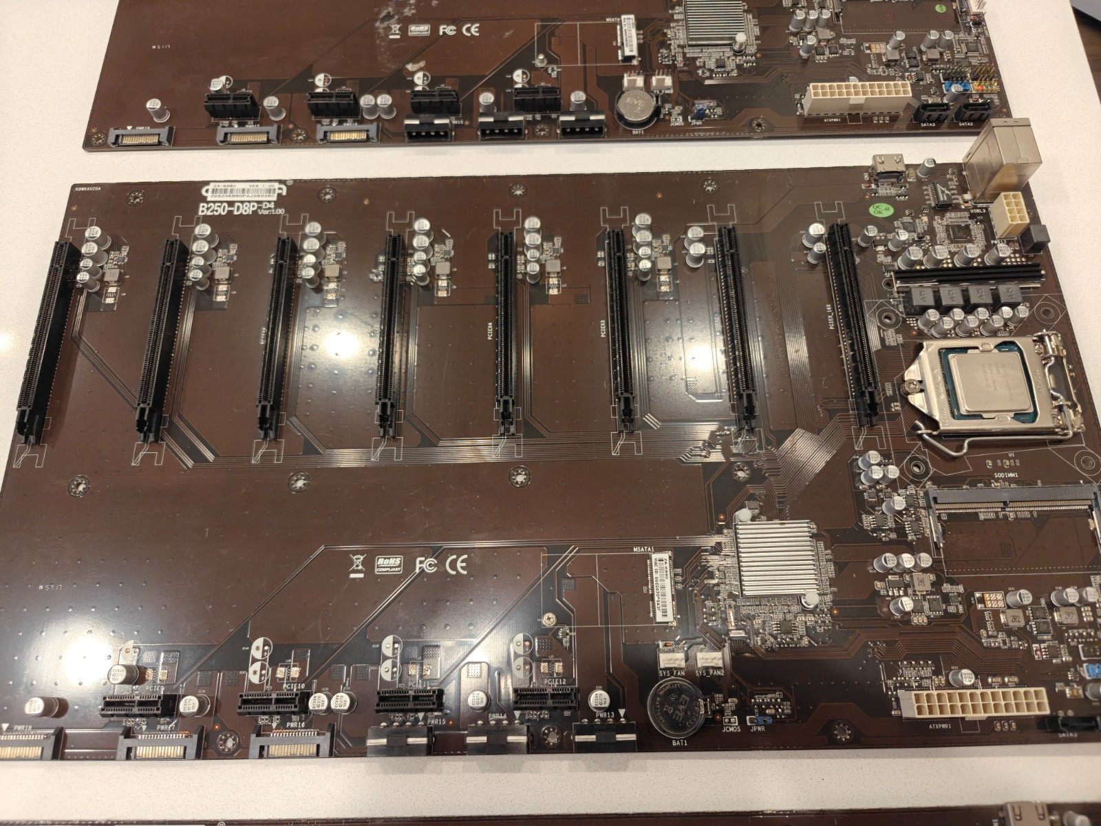 Onda B250 D8P-D4 with CPU