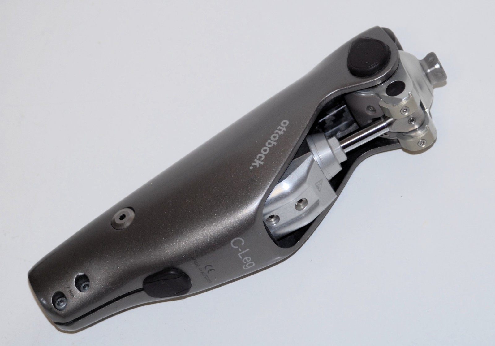 perfect year 2018 Otto Bock c-leg 4 3C98-3 prosthetic leg charger 2R87 torsion