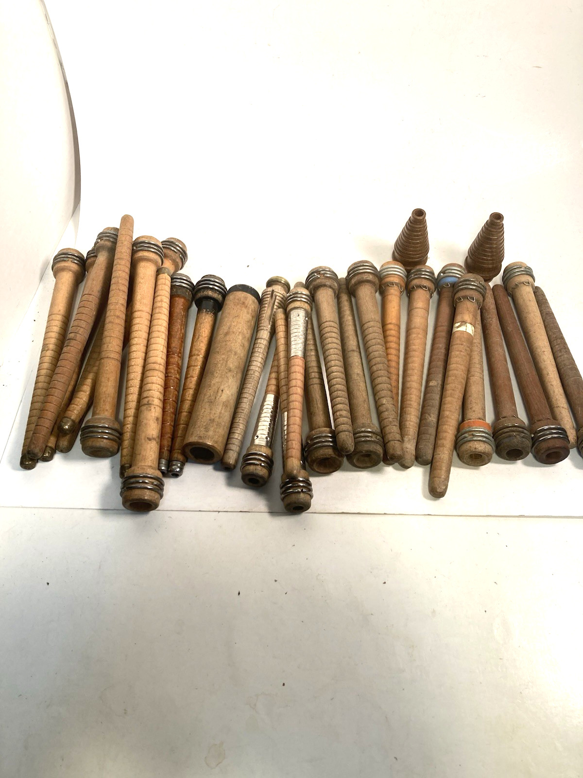 Wood Spools Bobbins Wooden Industrial 3"-8.75" Vintage Quills Mix Lot-30: