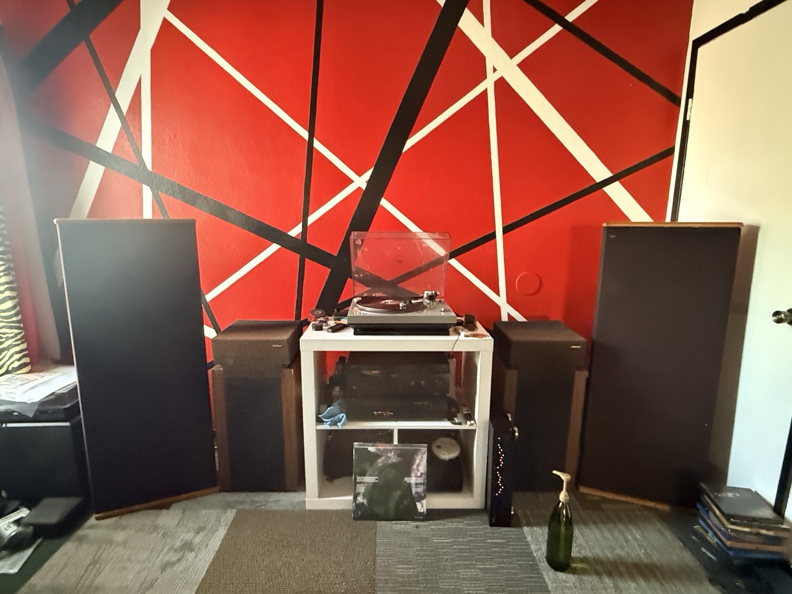 DCM TimeFrame TF1000 Vintage Floor Standing Speakers (Pair of TF1000 Model)