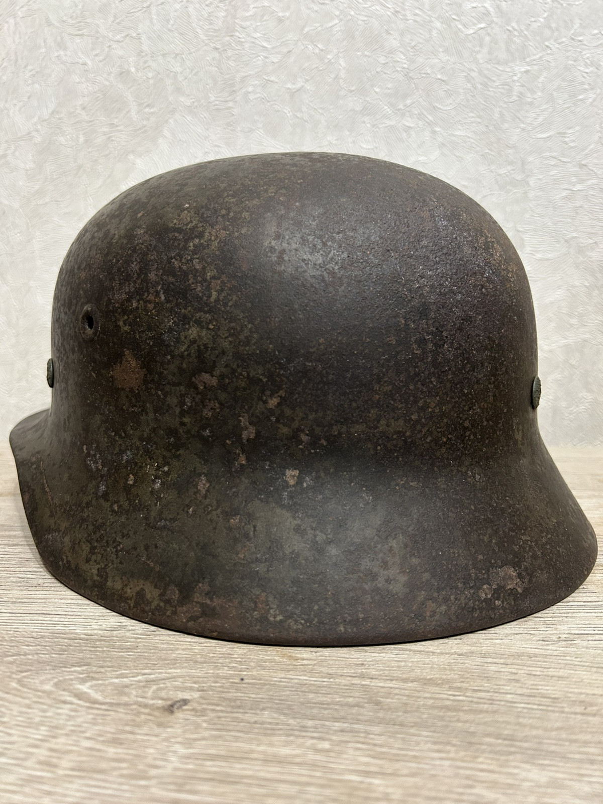 German Helmet M40 WW2 original paint (without restoration) WWII size 64