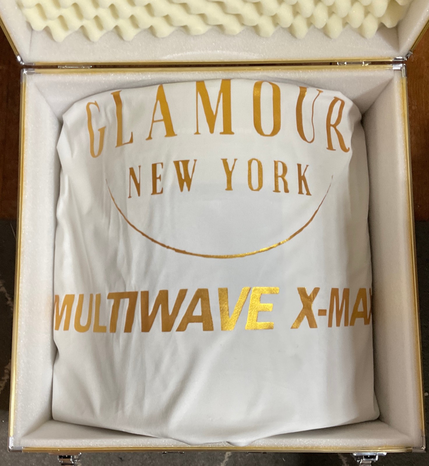 Glamour NYC Multiwave X Max LED Light Technology - Opened Box, Never Used