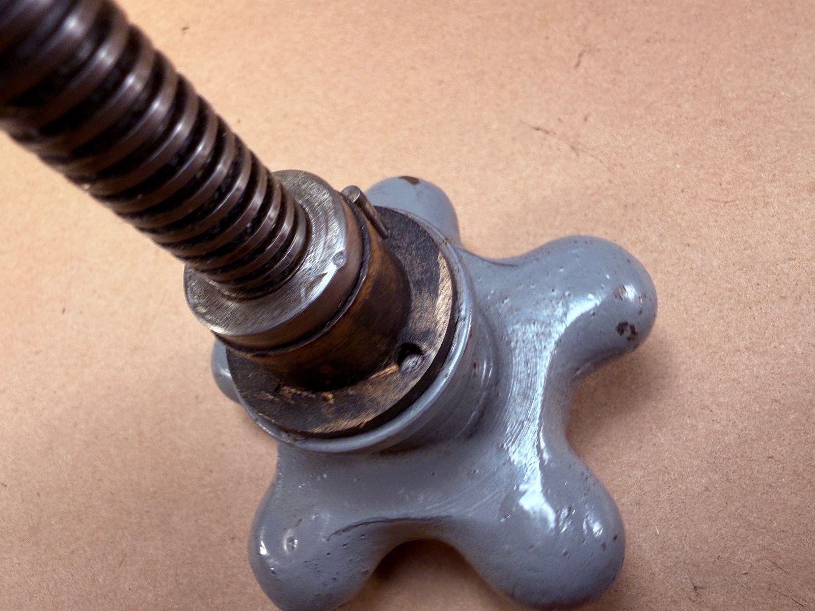 Vintatge Horizontal Milling Saddle Cross Slide Leadscrew Brass Nut + Knob