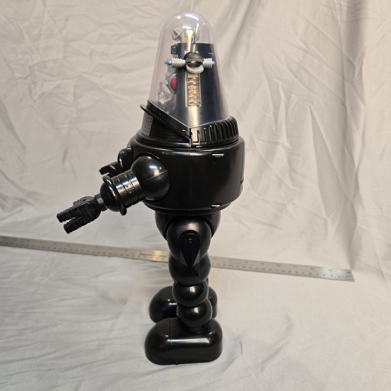 Robbie The Robot Forbidden Planet Walking Talking Working 14” Lights Sounds