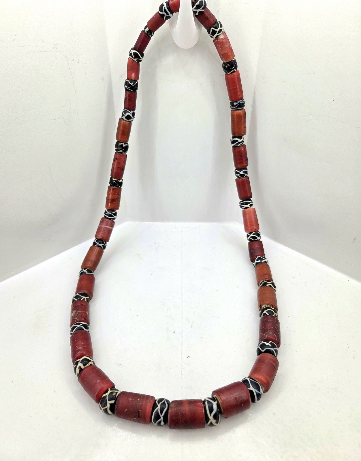 Hudson Bay Trade Bead Necklace White Heart Cornaline D'aleppo Rattlesnake Indian