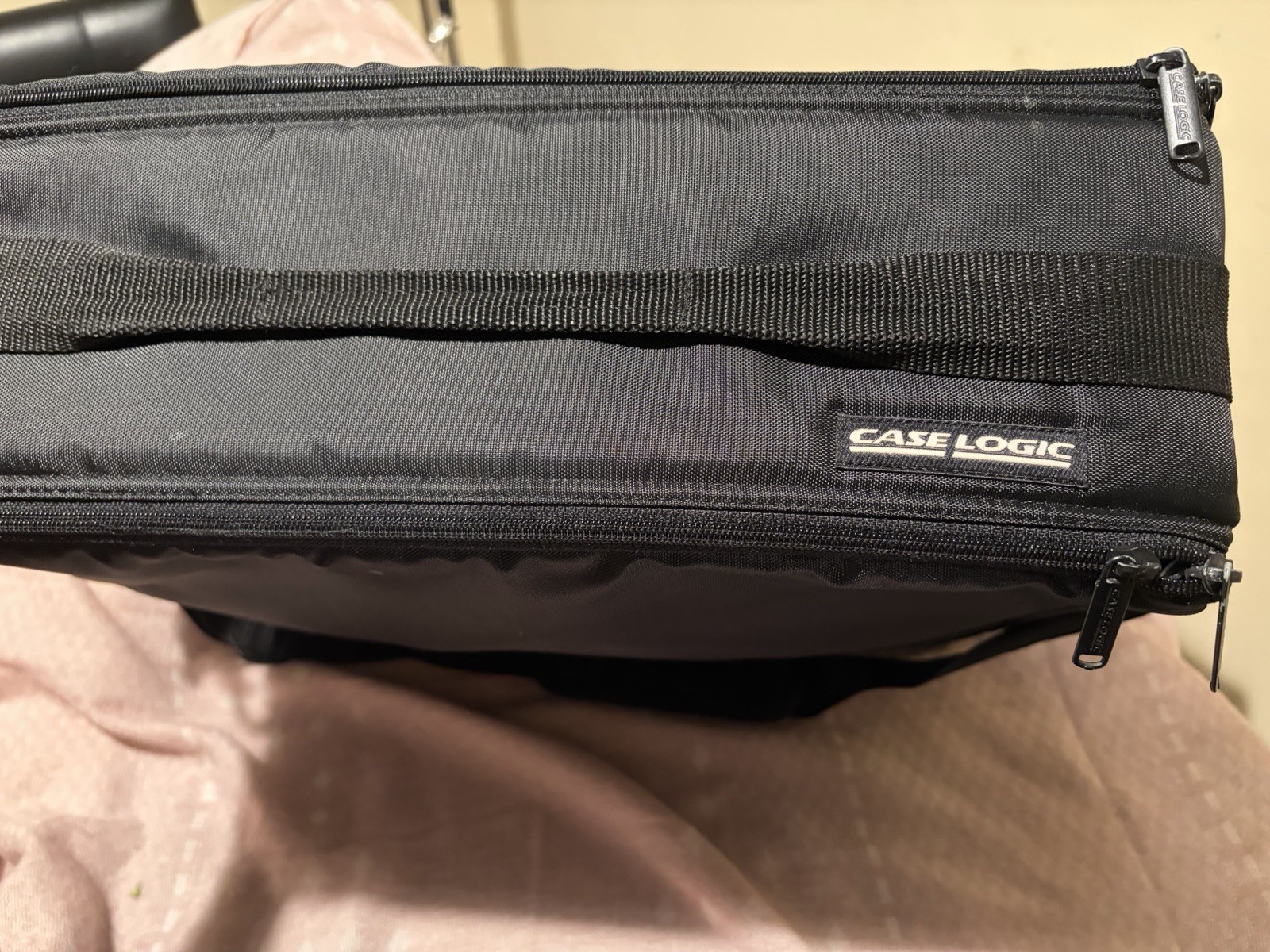 Vintage Case Logic Double Sided 120 Capacity Cassette Storage Travel Case