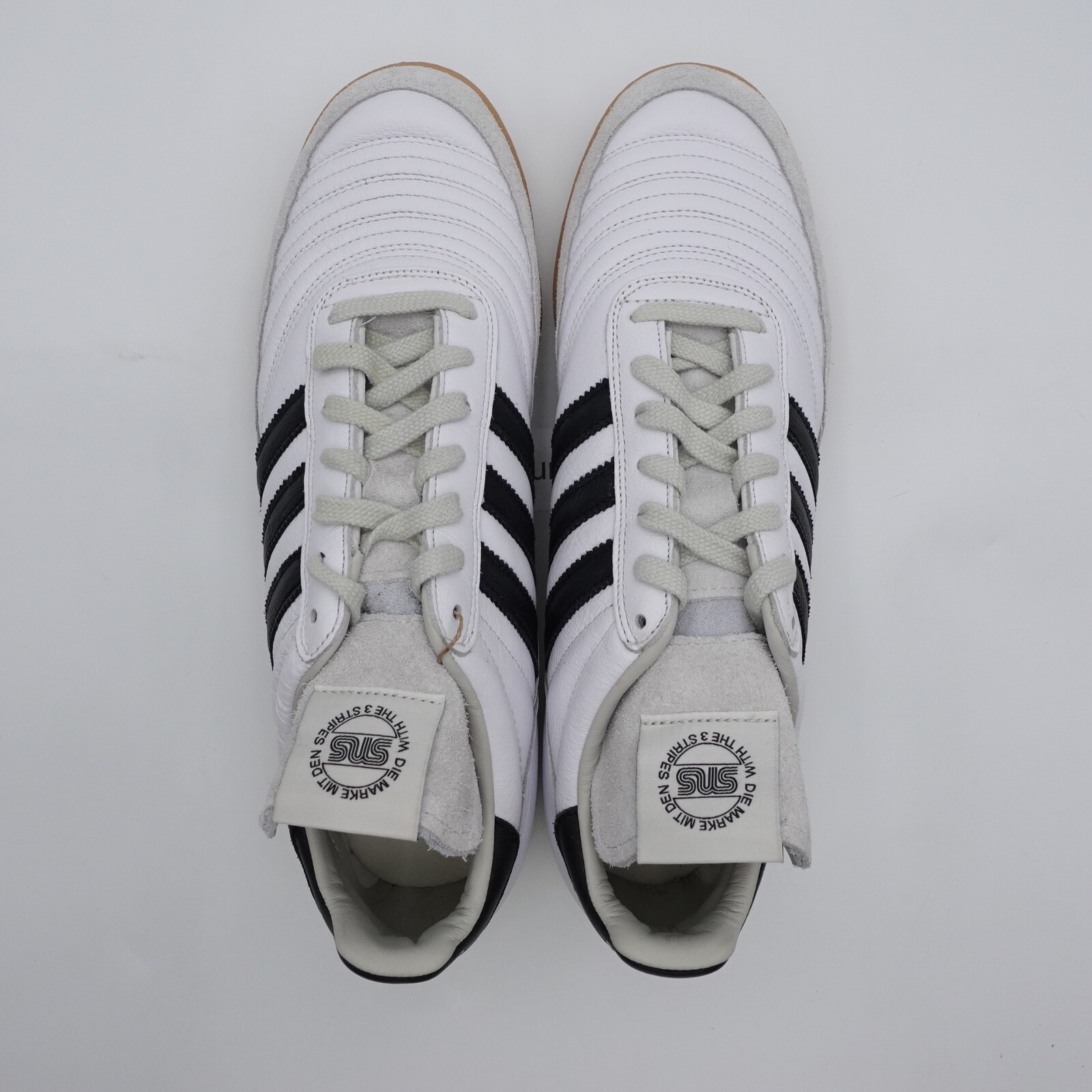Size 10.5 Men's adidas Mundial Team Leather Soccer Turf Shoes JI3994 White/Black