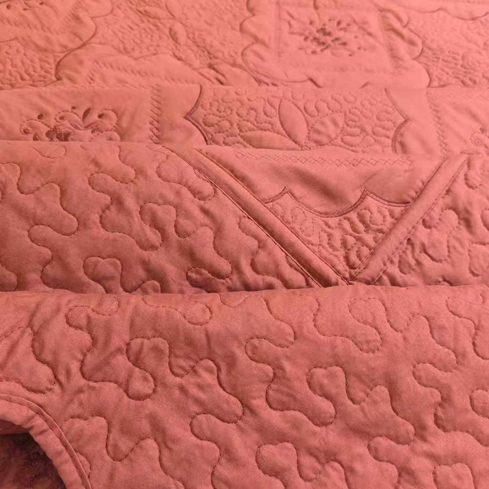 3 Piece Floral Embroidered Quilted Bedspread-Beautiful Stitching