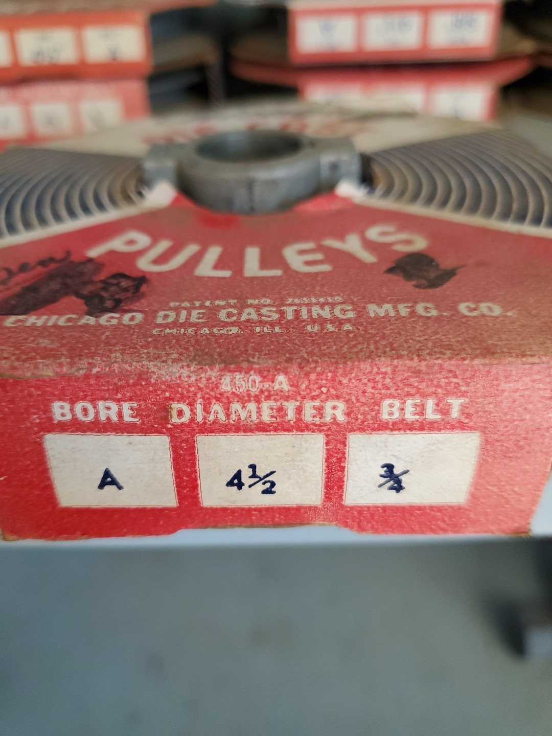 Chicago 450A 4-1/2" Die Cast Pulley 3/4" Bore A Belt New Old Stock