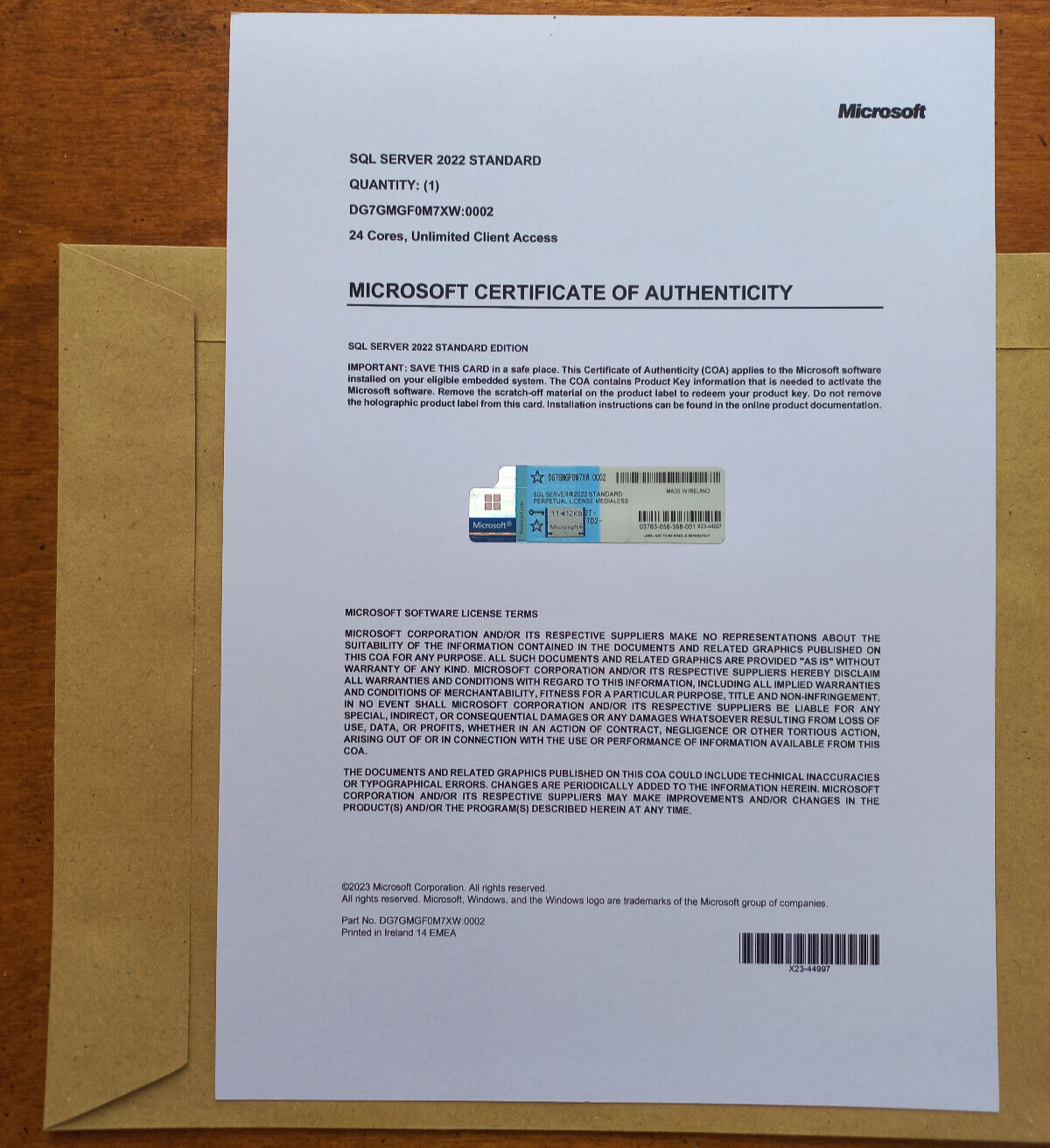MS SQL Server 2022 Standard 24 Core License, unlimited User CAL PHYSICAL ITEM