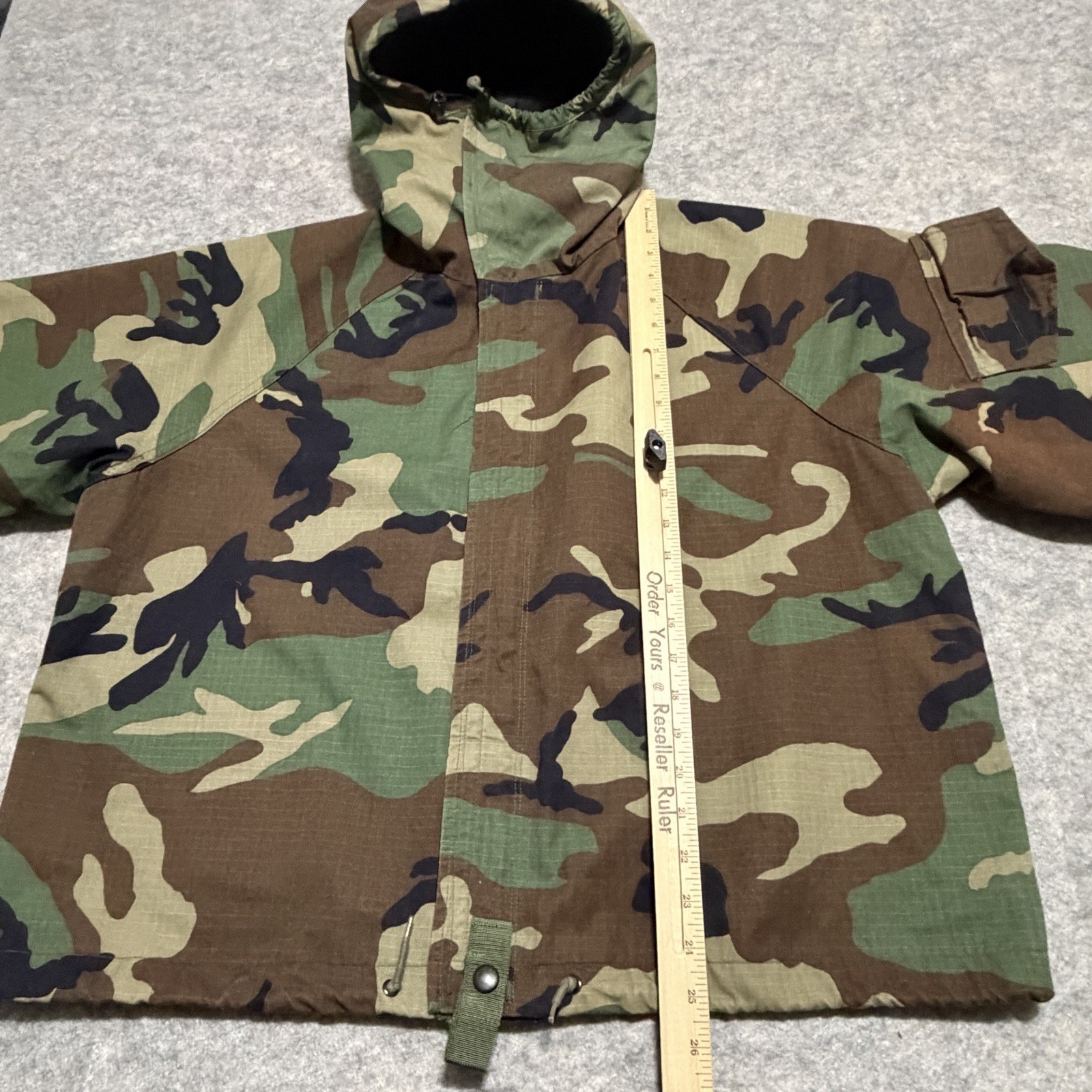 Military Chemical Protective Coat Medium Short # 8415-01-444-1200 Overgarment