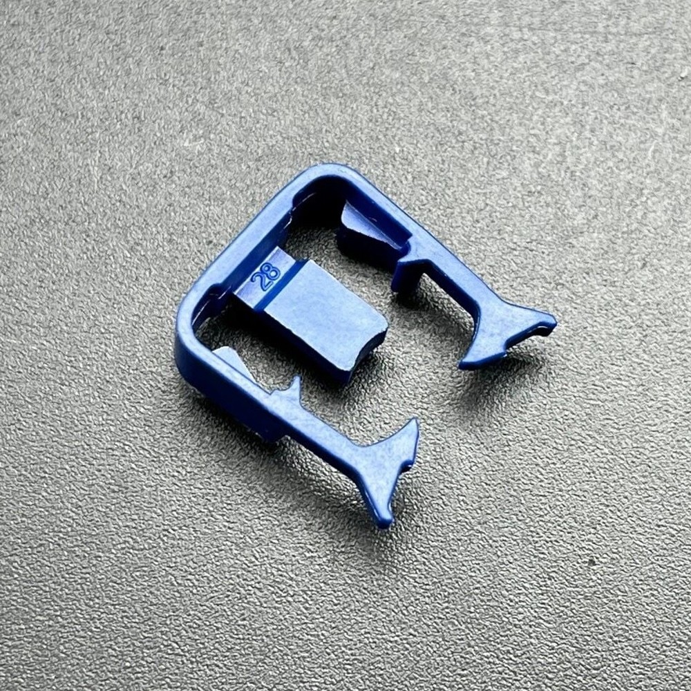 External Fuel Line Hose Retainer Clip Fit For Jeep Wrangler Compass 1Set