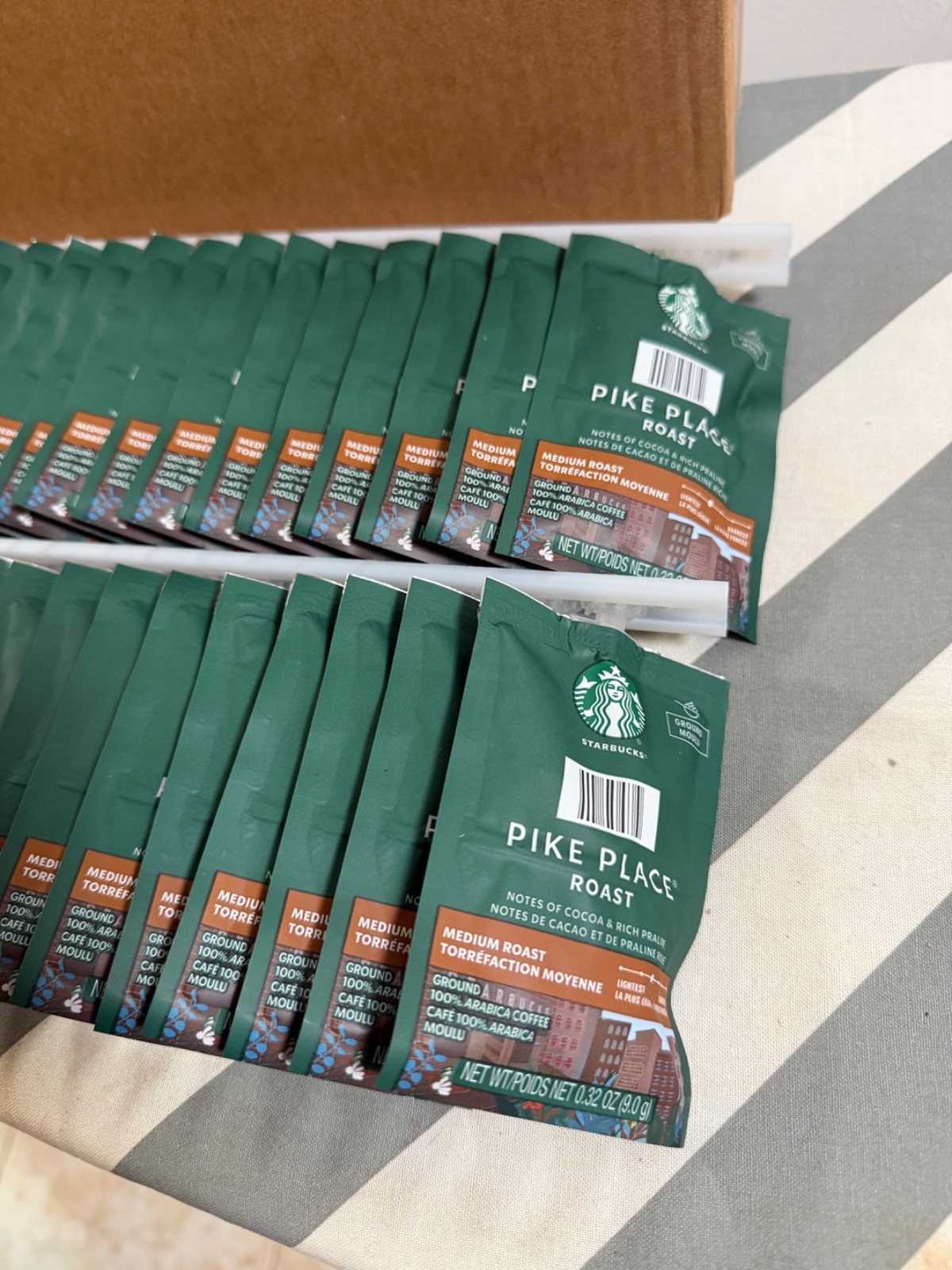 FLAVIA 48725 Starbucks Pike Place Roast Coffee Freshpack (76 .