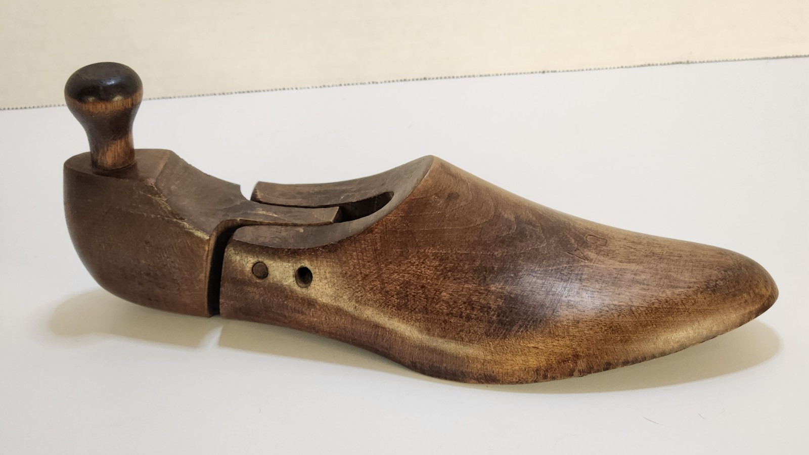 VTG Wood Shoe Cobbler Form Mold Primitive Antique Folk Art Decor Hinged Knob 11"