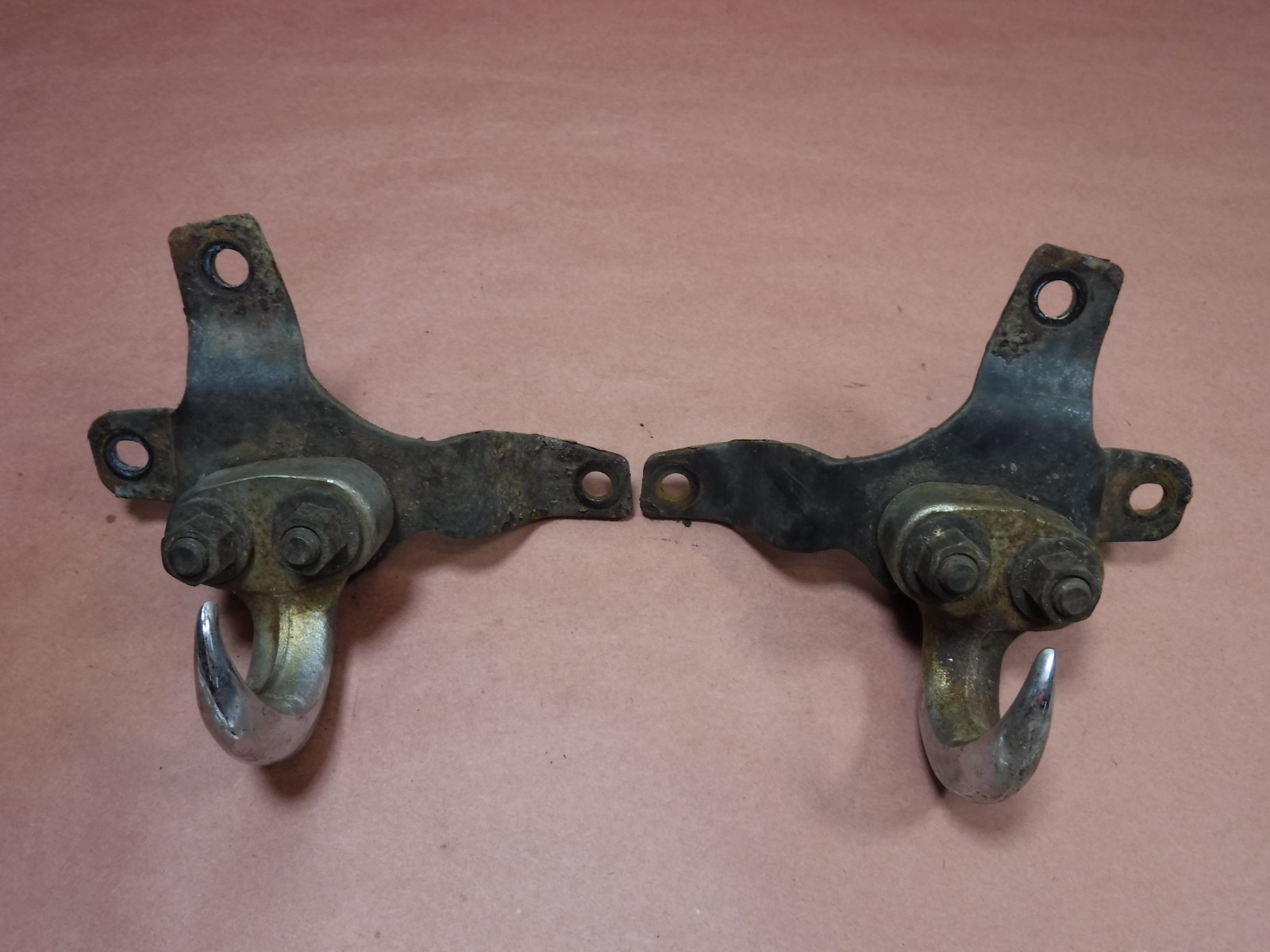 Jeep Grand Cherokee WJ 99-04 Factory Front Tow Hooks Hook Set Chrome OEM