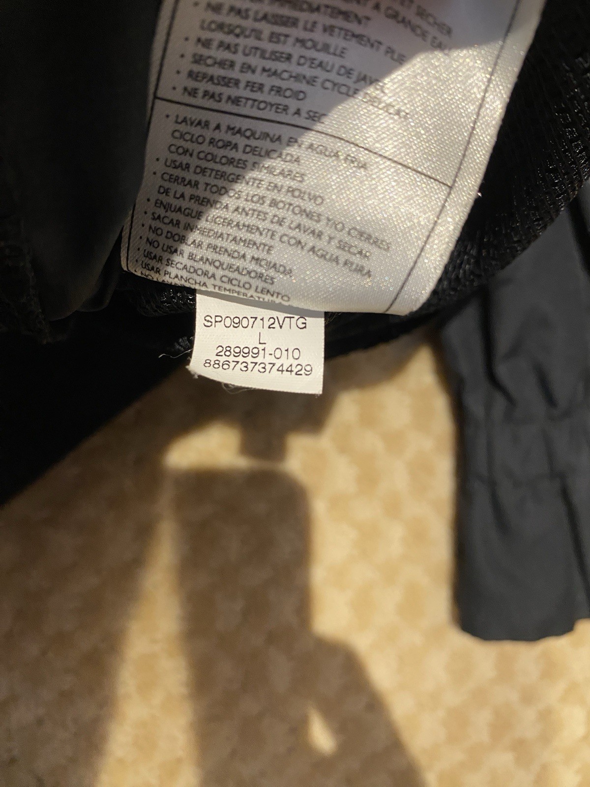 Nike ACG 289991-010 large jacket girls