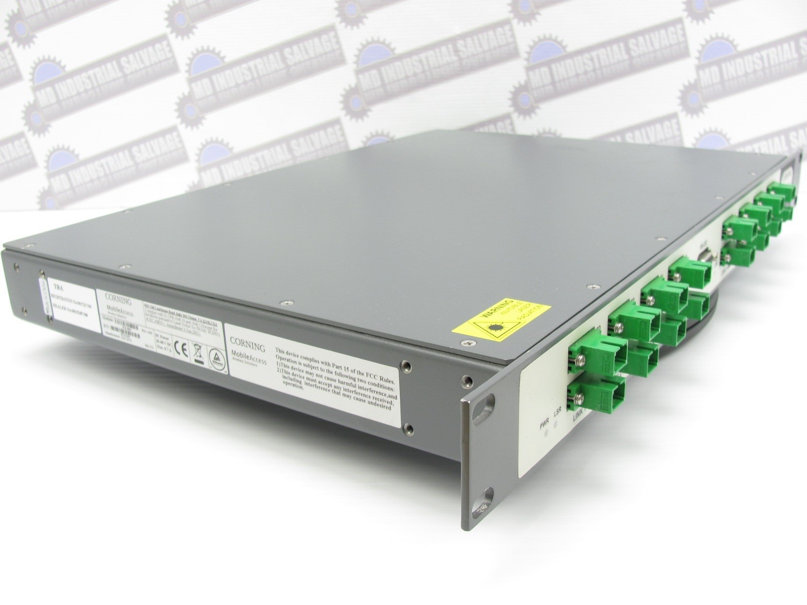 CORNING - W8-B8U 8-PORT BASE UNIT MOBILE ACCESS - 8 x SC/APC optical 1RF -TESTED