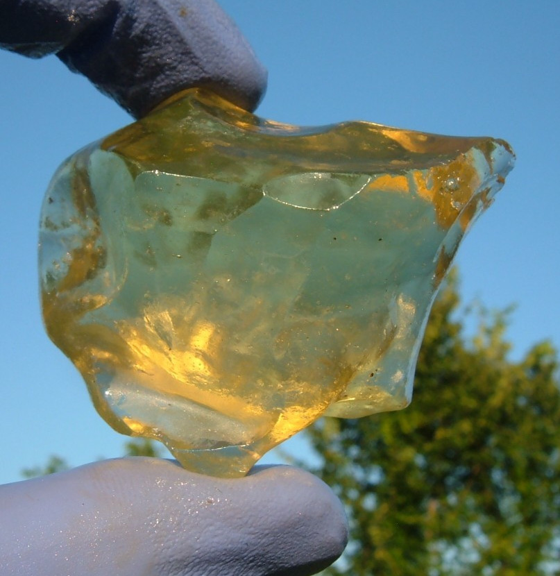 Libyan Desert Glass Meteorite Tektite impact specimen( 350 crt)Super Gem AAAAA+