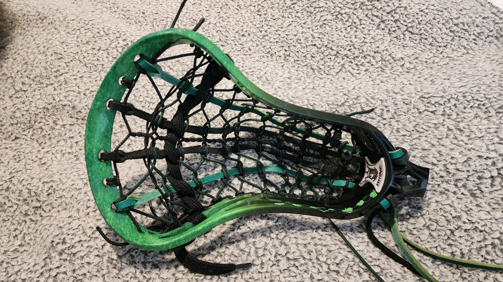 Custom Dyed and Strung STX Ultra Power - black - purple - white fade