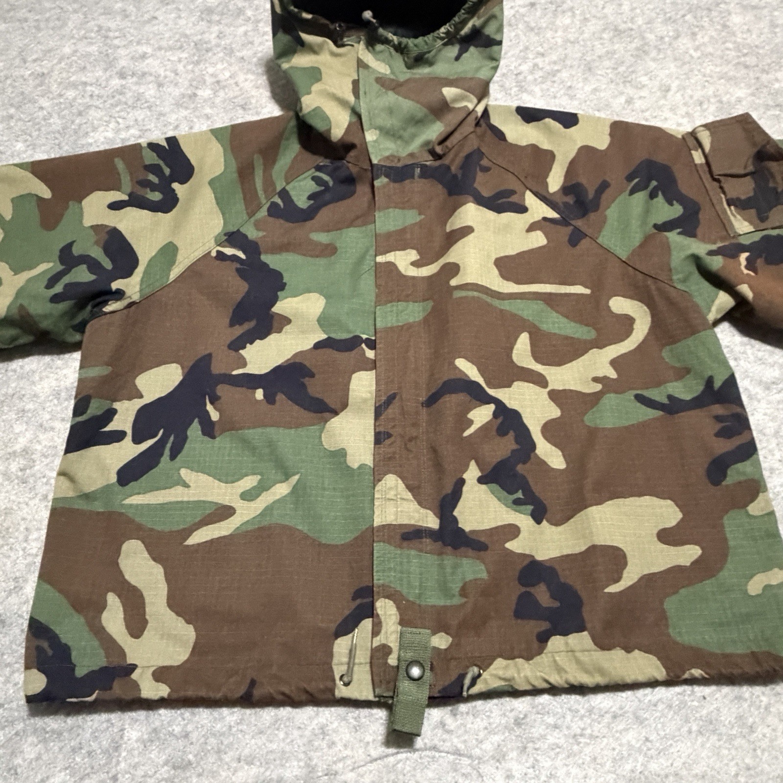 Military Chemical Protective Coat Medium Short # 8415-01-444-1200 Overgarment