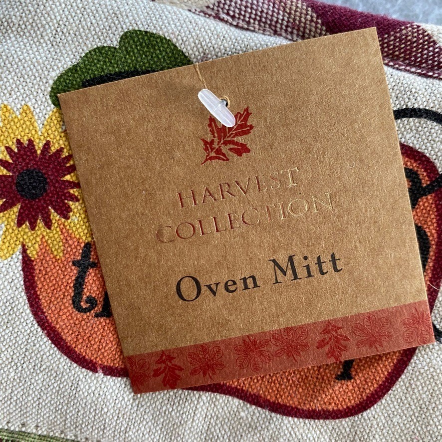 Fall Kitchen Towel Oven Mitt & Pot Holder Set of 4 Green Plaid Pumpkin NWT