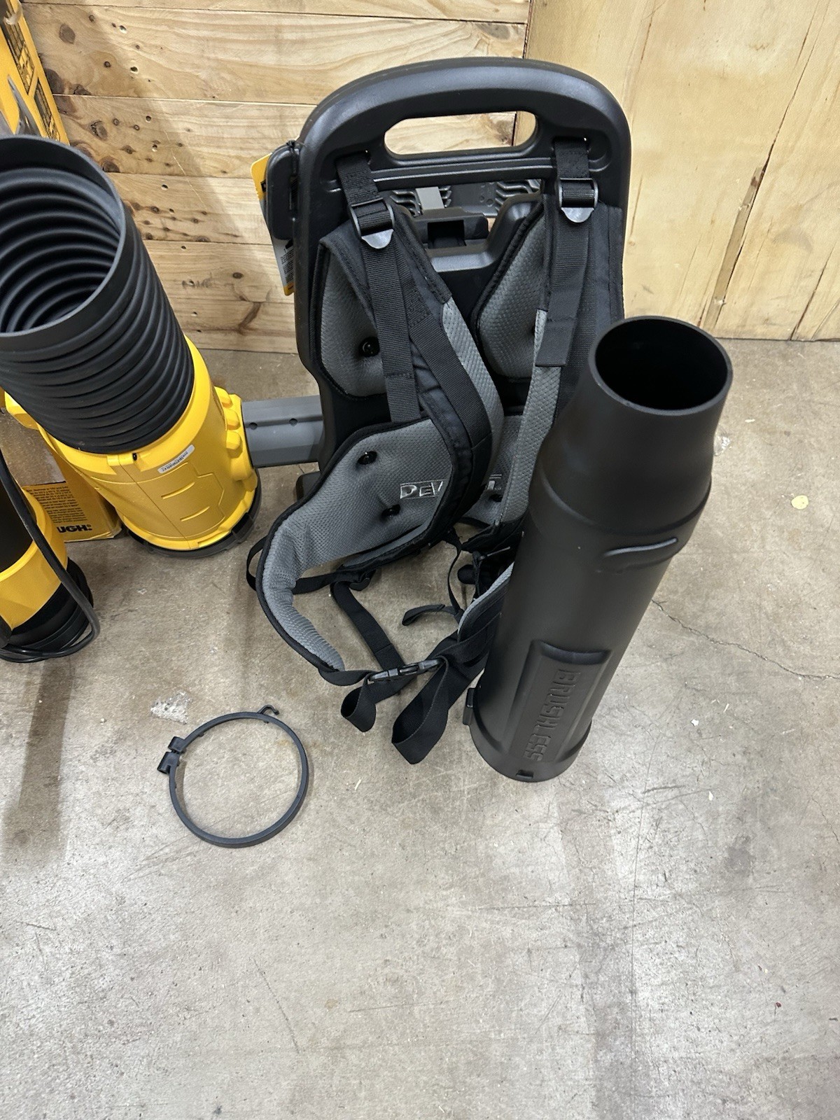 Dewalt DCBL570B 60V Flexvolt Max BackPack Blower (Tool Only) Open Box