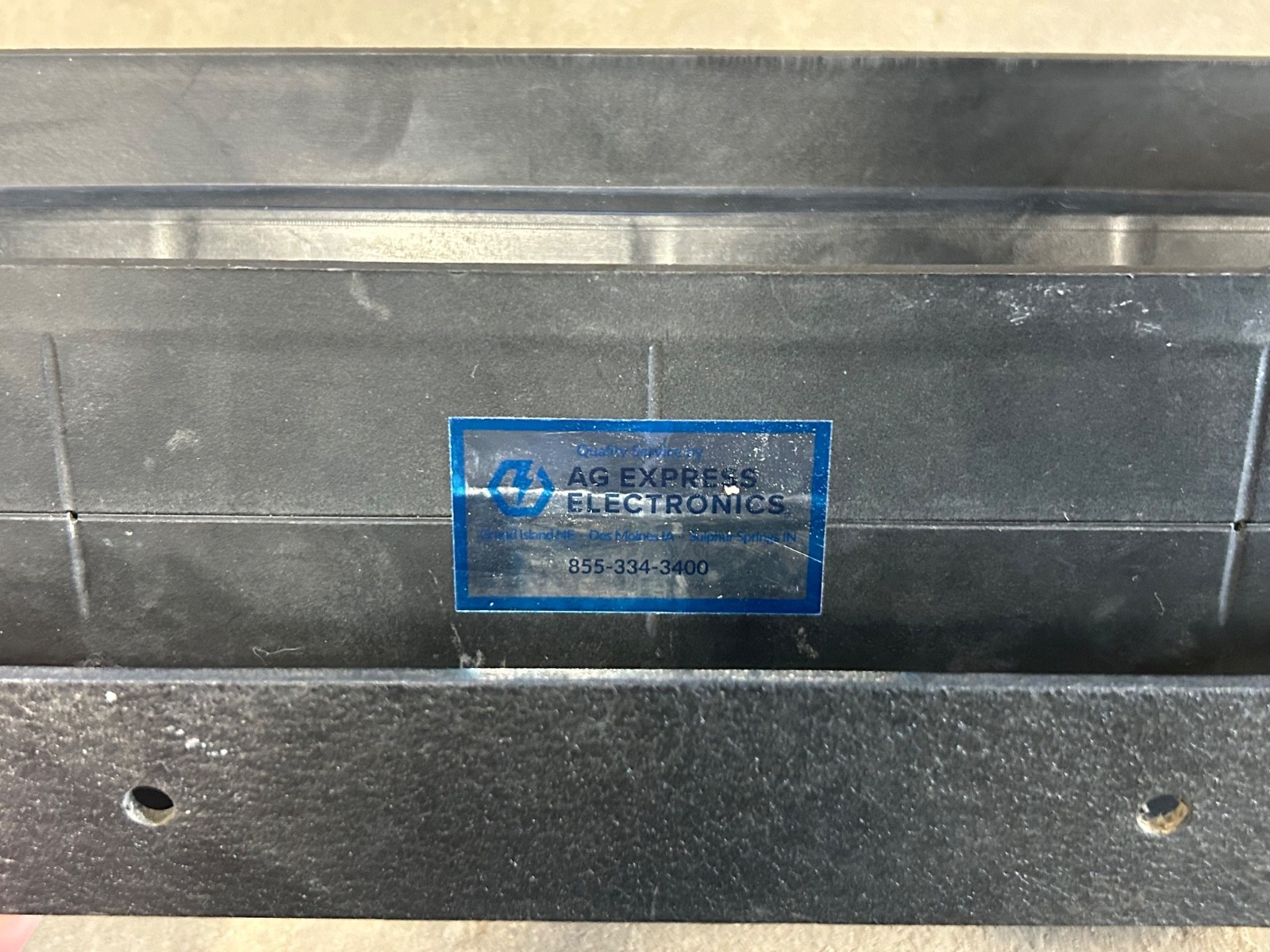 Raven RGL 600 Lightbar (P/N: 1-063-0172-346) w/cable