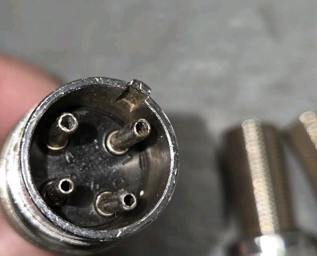 AMPHENOL (WIRE-PRO) 91-MC4M 4 PIN MICROPHONE CONNECTOR 3/8" MATE w/91-MC4F NOS