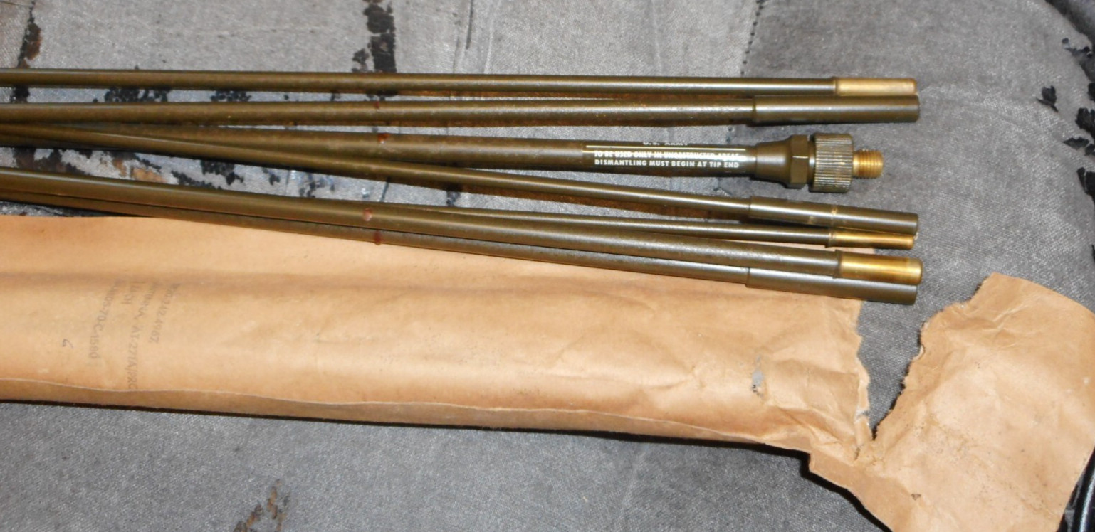 AT-271A/PRC ANTENNA FOR PRC-25 / PRC-77 US VIETNAM WAR NOS