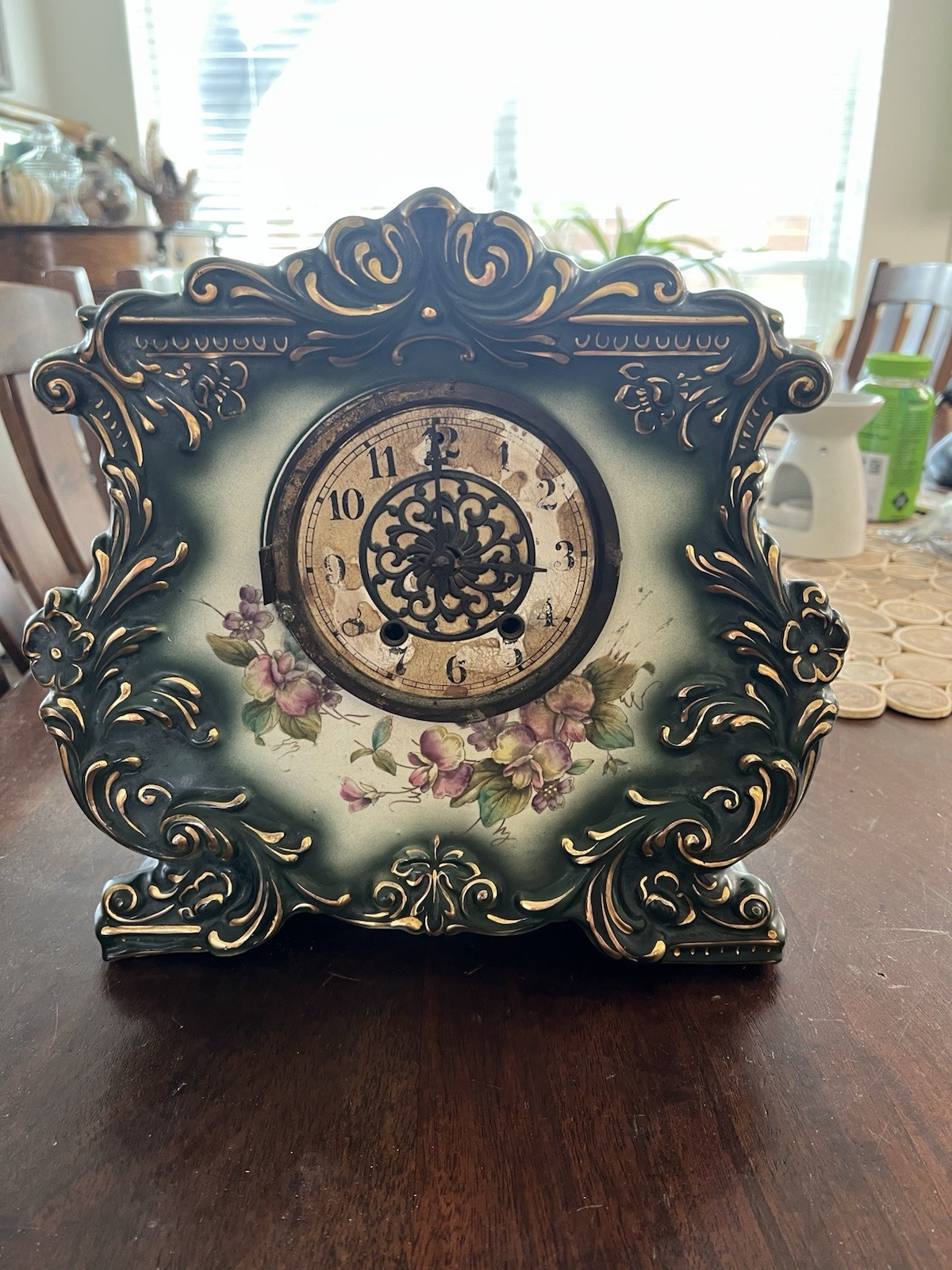 Waterbury Parlor Clock No. 102